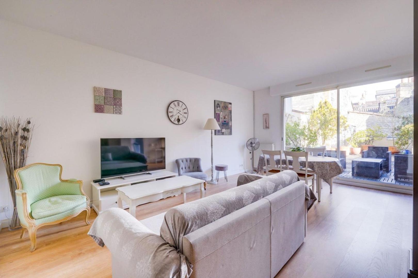 Lovely Apartment With Exceptional Terrace บอร์โด ภายนอก รูปภาพ