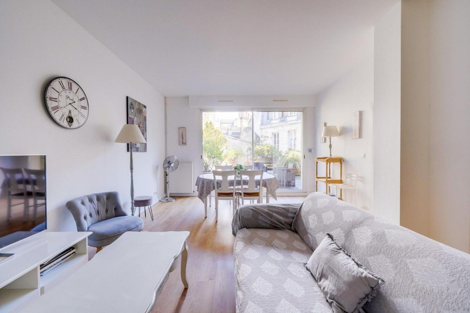 Lovely Apartment With Exceptional Terrace บอร์โด ภายนอก รูปภาพ